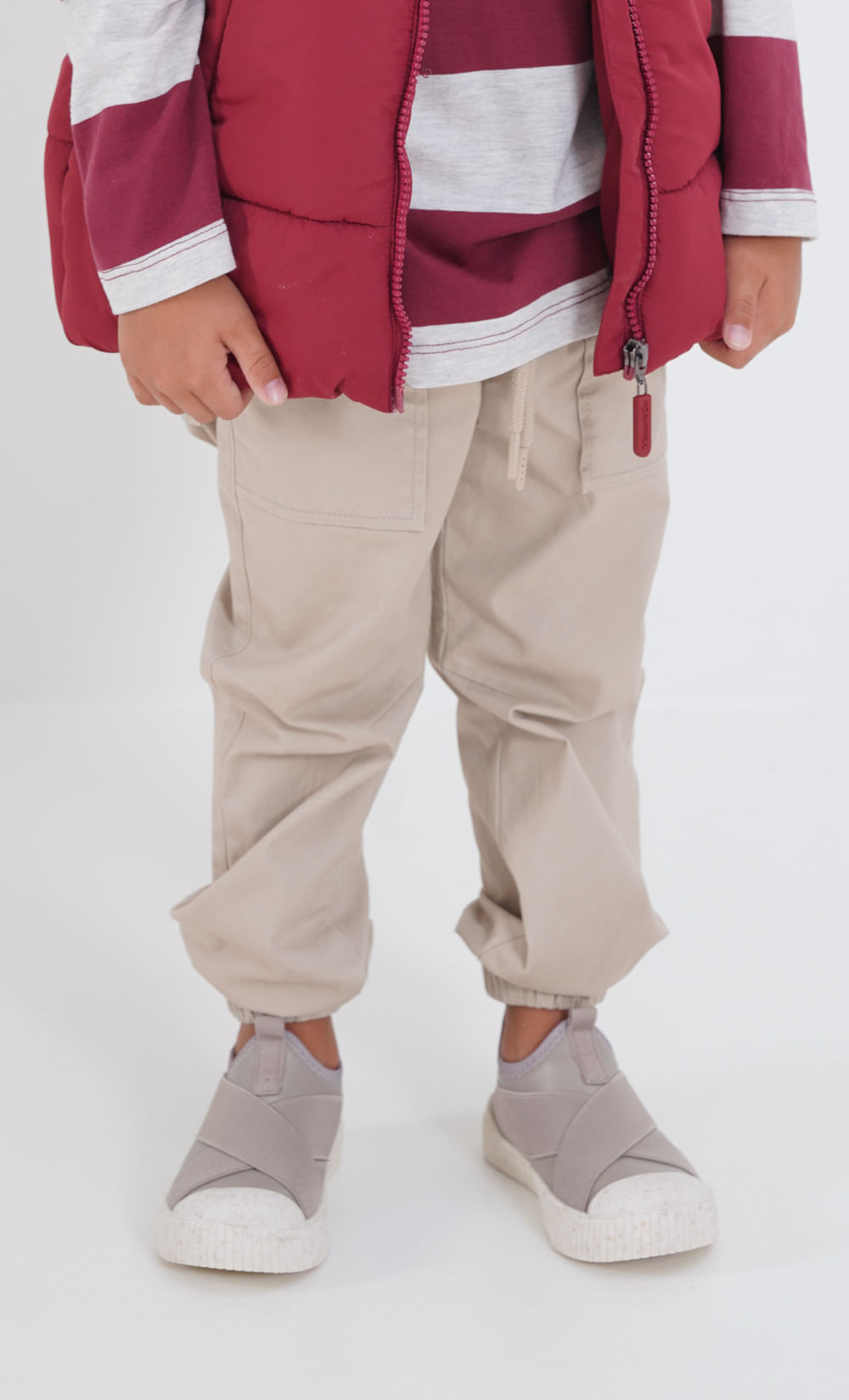Pantalón kid jogger new